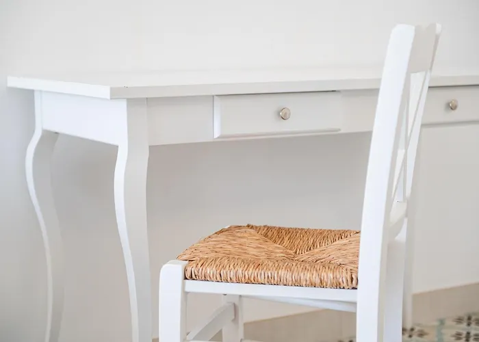 La Limini בית הארחה 4*